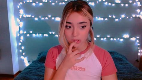 camzay free|MyFreeCams .